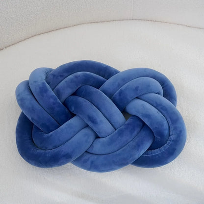Chic Knotted Geometric Throw Pillow™